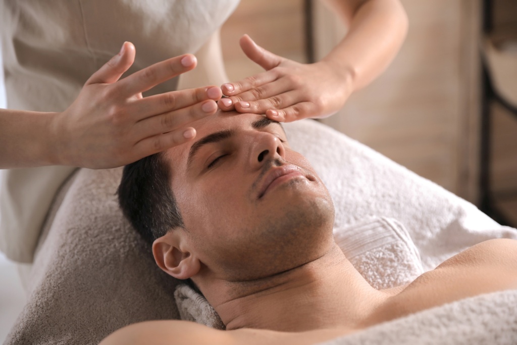 Massage pour homme à Montréal